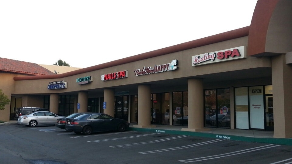 18710-18842 Soledad Canyon Rd, Santa Clarita, CA for lease - Building Photo - Image 3 of 9