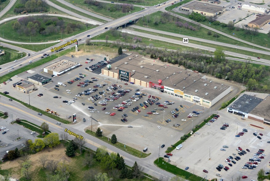 3200 Agency St, Burlington, IA à louer - Photo du bâtiment - Image 2 de 11