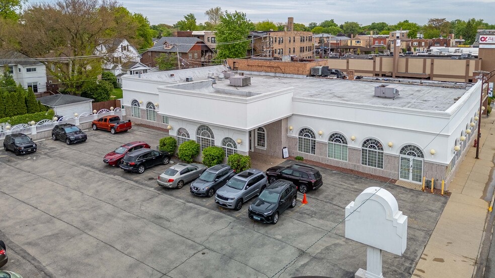 3237 S Harlem Ave, Berwyn, IL for sale - Building Photo - Image 2 of 32