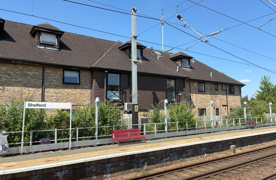 Station Rd, Great Shelford à louer - Photo du bâtiment - Image 2 de 4