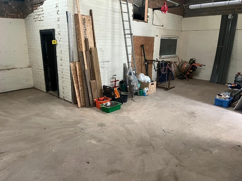 St Marys Ave, Milton Keynes for lease - Building Photo - Image 2 of 3