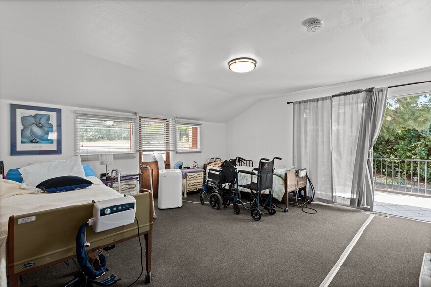 604 Live Oak Ave, Sebastopol, CA à vendre - Photo intérieure - Image 2 de 12