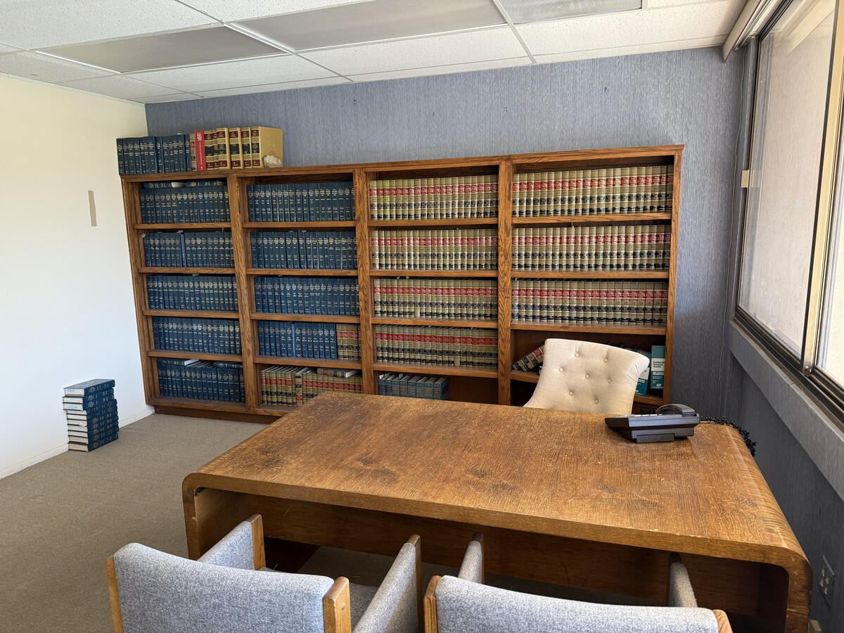 225 S Civic Dr, Palm Springs, CA 92262 - Unit 2-14 -  - Interior Photo - Image 1 of 10