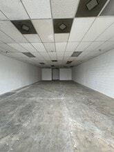 815-855 E Twain Ave, Las Vegas, NV à louer Photo intérieure- Image 1 de 1