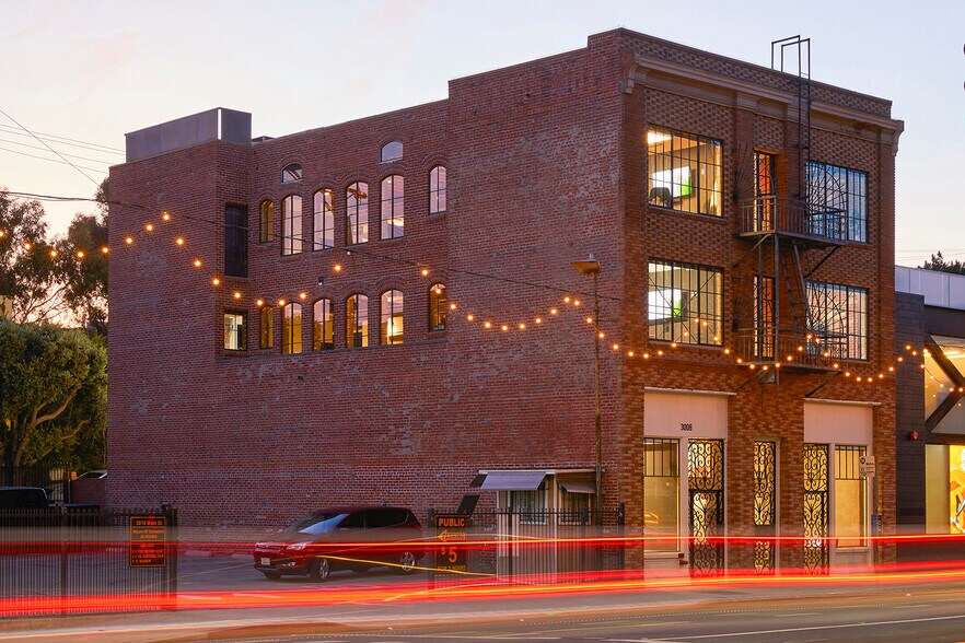 3008 Main St, Santa Monica, CA à louer - Photo du bâtiment - Image 2 de 28