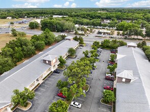 733 & 737 County Road 466, Lady Lake, FL - Aérien Vue de la carte - Image1