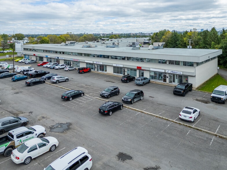 925 Av Newton, Québec, QC à louer - Photo du bâtiment - Image 3 de 10