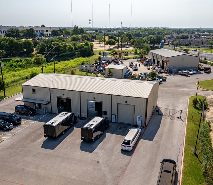 9400 Metric Blvd, Austin, TX for sale - Building Photo - Image 3 of 10