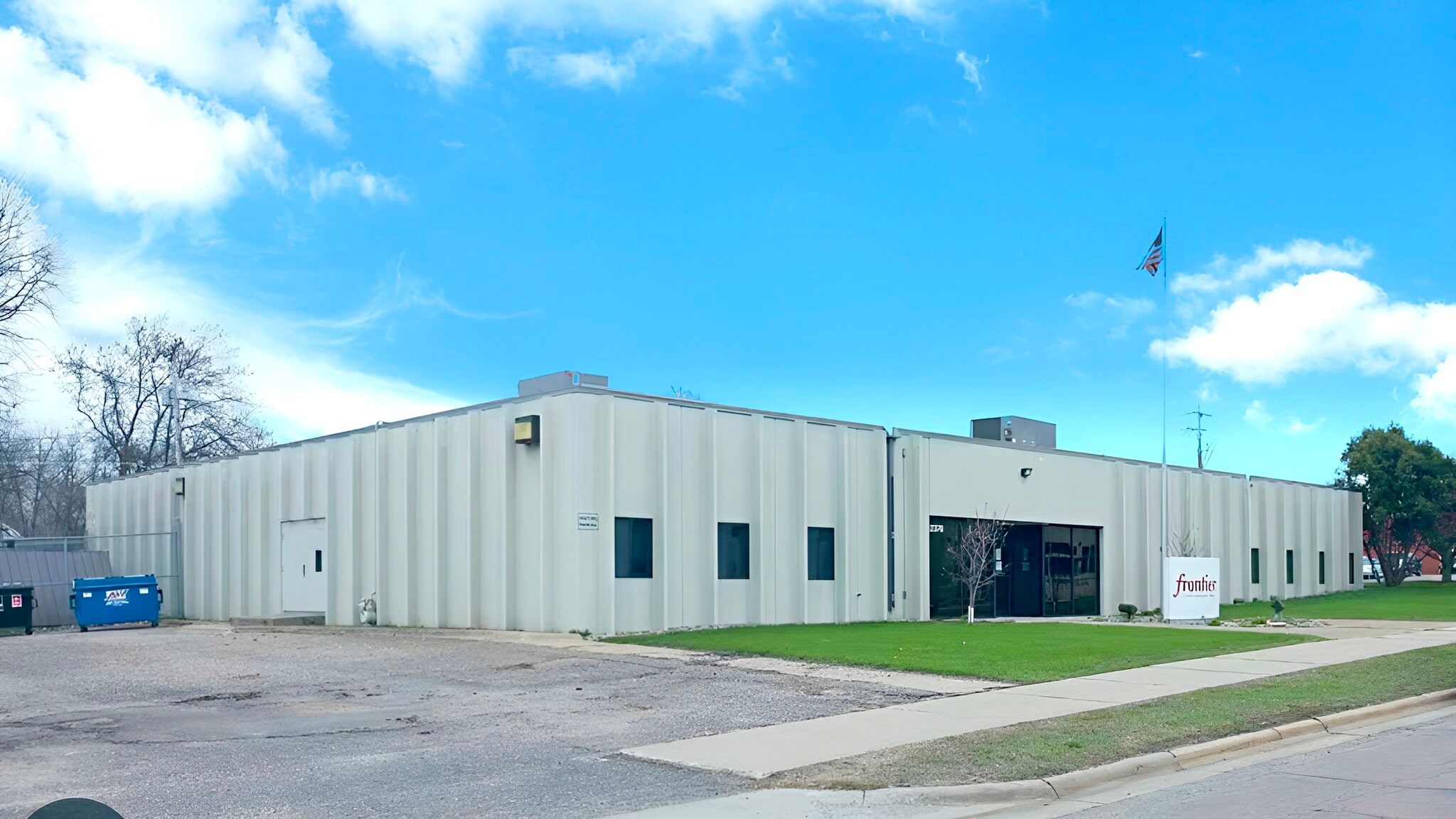 2378 Wilshire Blvd, Mound, MN for lease Primary Photo- Image 1 of 27