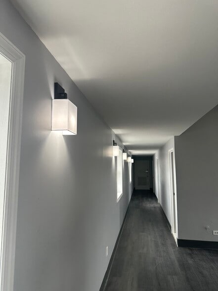 1837 Steinway St, Astoria, NY for lease - Interior Photo - Image 1 of 5