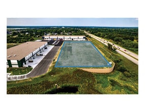 5124 Centerville Rd, White Bear Lake, MN for lease Building Photo- Image 1 of 12