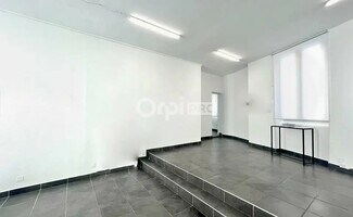 Plus de détails pour Commerce de détail à louer