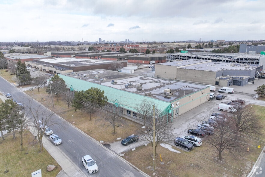 160-178 Torbay Rd, Markham, ON for lease - Building Photo - Image 2 of 4
