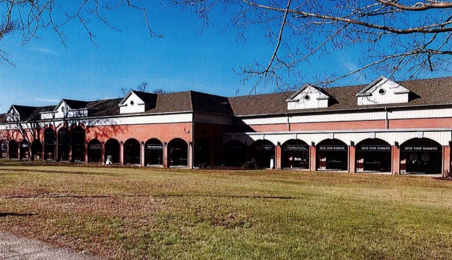 800 Main St S, Southbury, CT for lease - Building Photo - Image 1 of 2