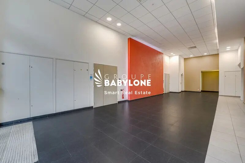 Bureau dans Bagneux à louer - Photo du bâtiment - Image 3 de 38
