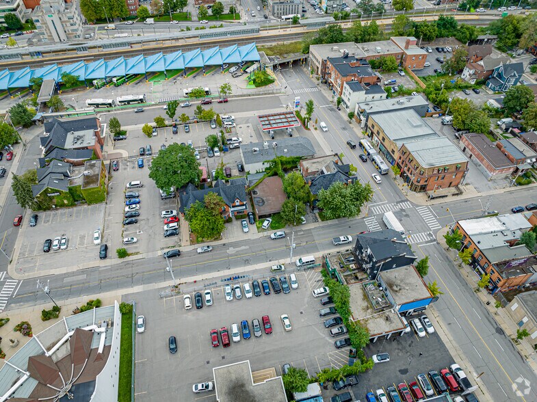 51 Augusta St, Hamilton, ON à vendre - Aérien - Image 2 de 11