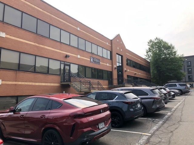 46396 Benedict Dr, Sterling, VA for lease - Building Photo - Image 2 of 16