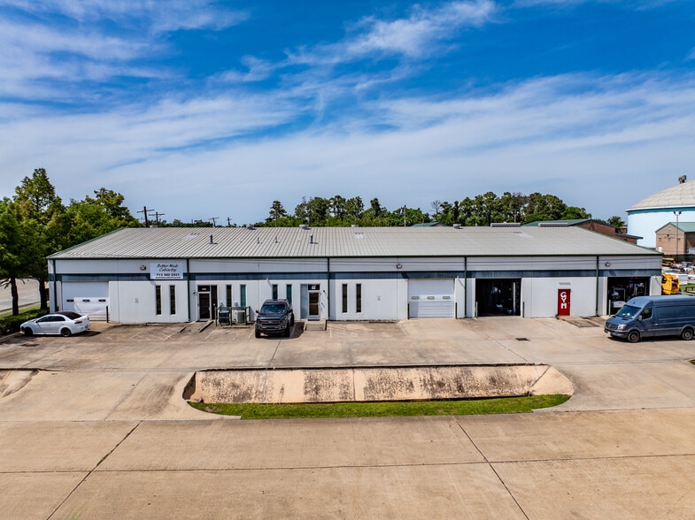1440-1450 Brittmoore Rd, Houston, TX for lease - Building Photo - Image 2 of 23