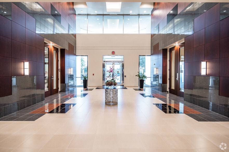 2701 Dallas Pky, Plano, TX for lease - Lobby - Image 3 of 12