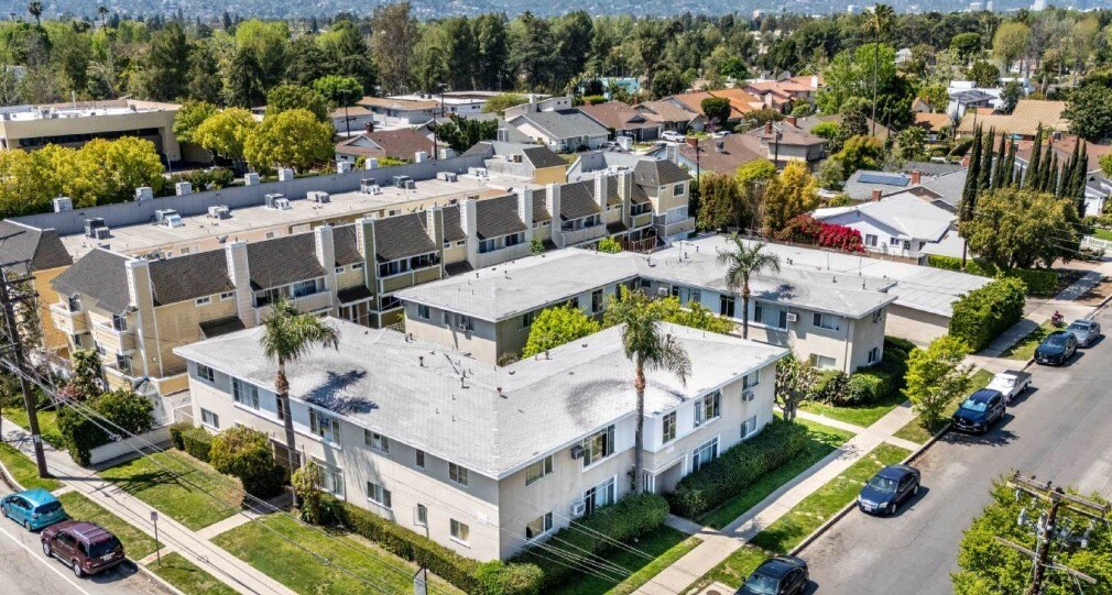 5451 Whitsett Ave, Valley Village, CA for sale Building Photo- Image 1 of 10