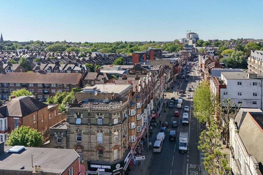 233-235 Kilburn High Rd, Londres à vendre - Photo du bâtiment - Image 3 de 5