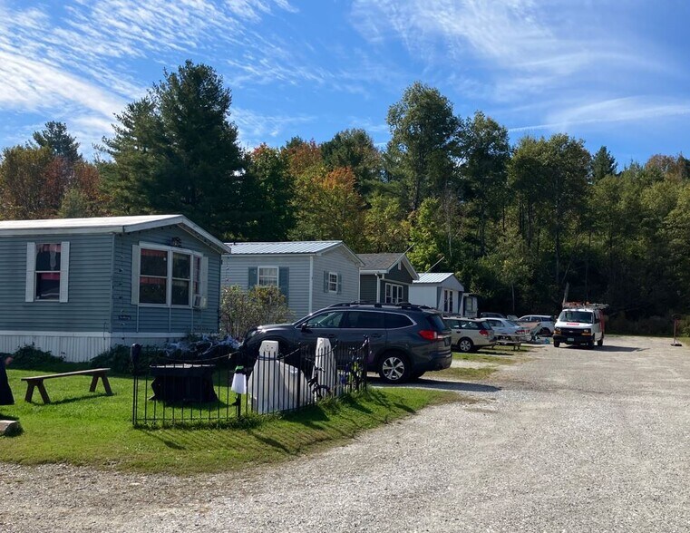 195 Dorr Dr, Rutland, VT à vendre - Photo principale - Image 1 de 1