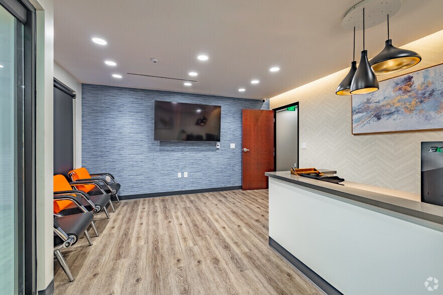 15335 Morrison St, Sherman Oaks, CA à louer - Photo intérieure - Image 1 de 17