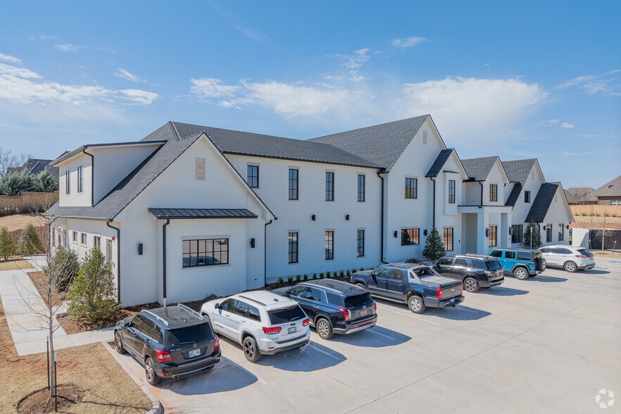 3030 NW 164th, Edmond, OK for lease - Primary Photo - Image 1 of 12