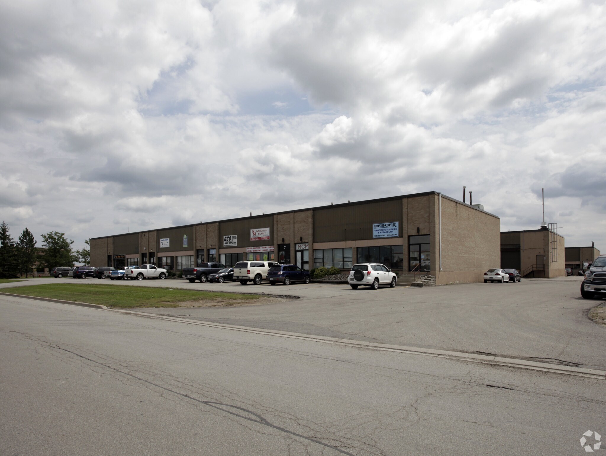 68 Healey Rd, Caledon, ON à vendre Photo principale- Image 1 de 1