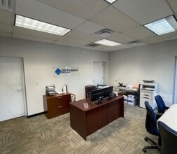 3908 Memo Ct, Raleigh, NC à louer Photo intérieure- Image 1 de 4