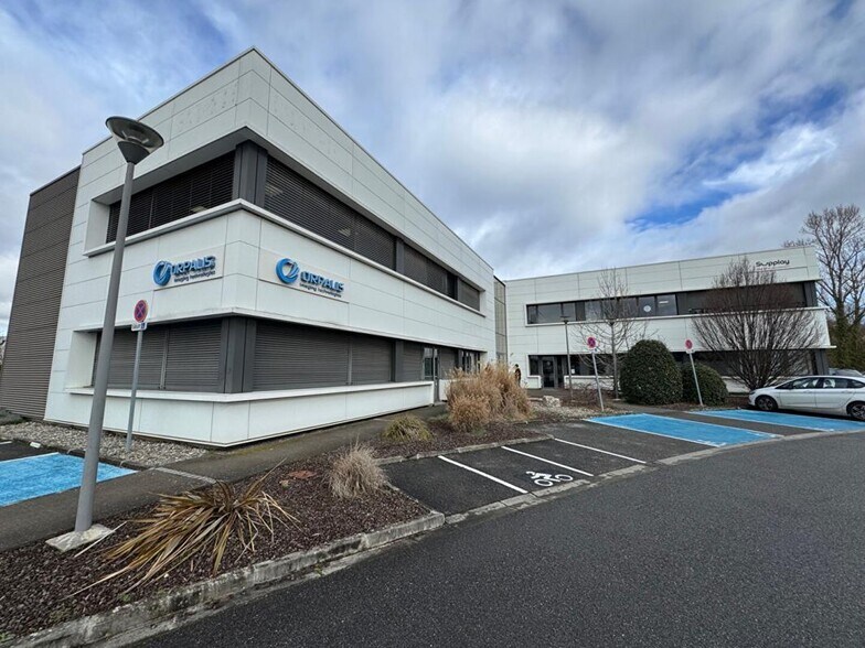 Office in Muret for sale - Building Photo - Image 1 of 5