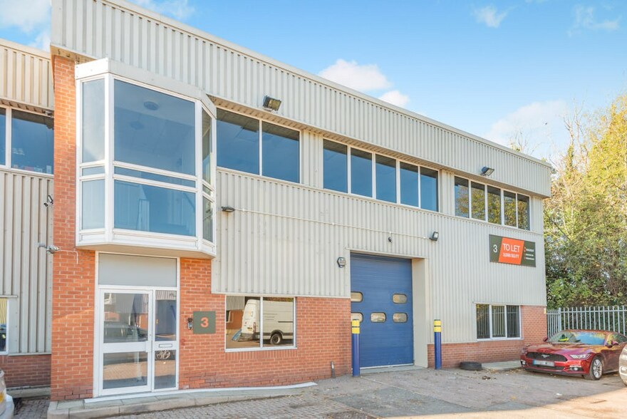 Brooker Rd, Waltham Abbey for lease - Building Photo - Image 2 of 16
