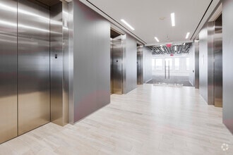 800 N Glebe Rd, Arlington, VA for lease Interior Photo- Image 2 of 10