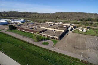 17226 Industrial Hwy, Caldwell, OH - Aérien  Vue de la carte