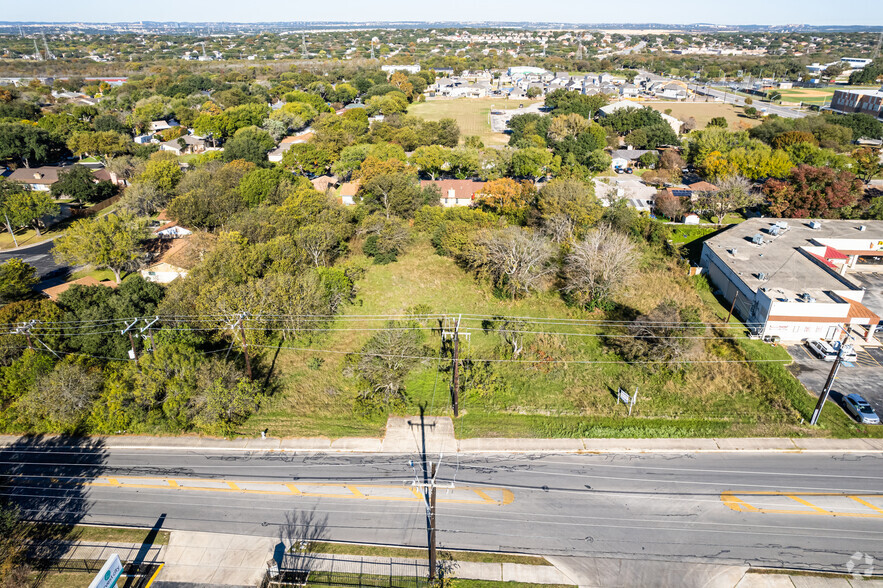 4921 Stahl Rd, San Antonio, TX à louer - Photo principale - Image 1 de 2