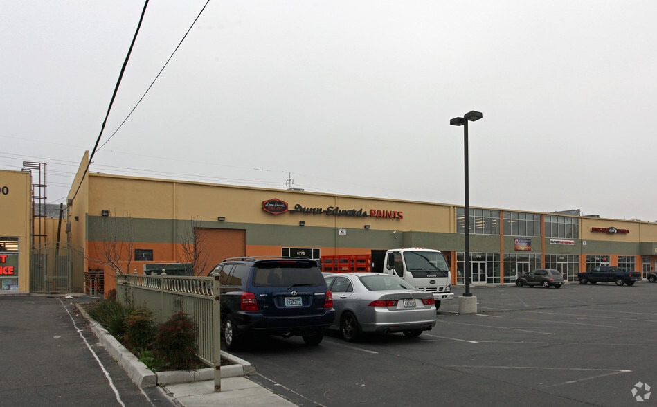 6760-6770 Folsom Blvd, Sacramento, CA for lease - Building Photo - Image 3 of 6