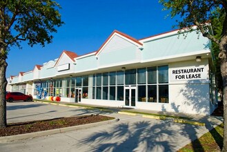 5240 N Atlantic Ave, Cocoa Beach, FL à louer Photo intérieure- Image 1 de 4