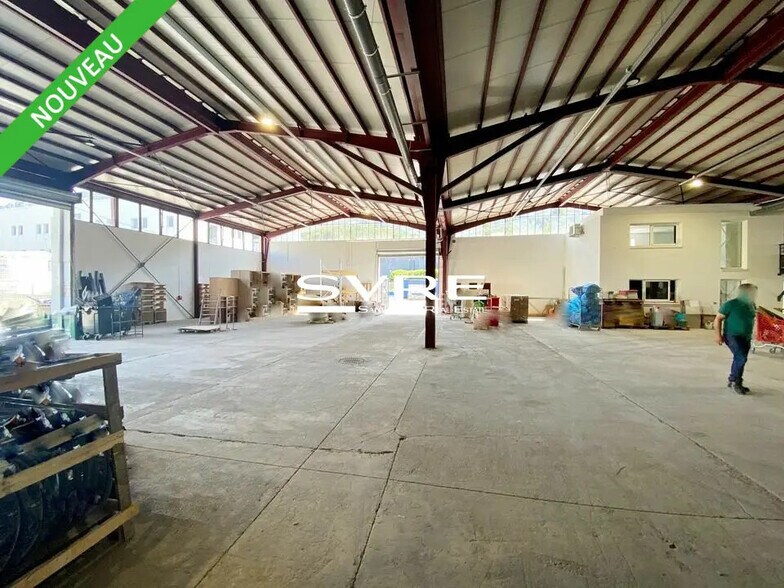 Commerce de détail dans Aubagne à louer - Photo intérieure - Image 2 de 2