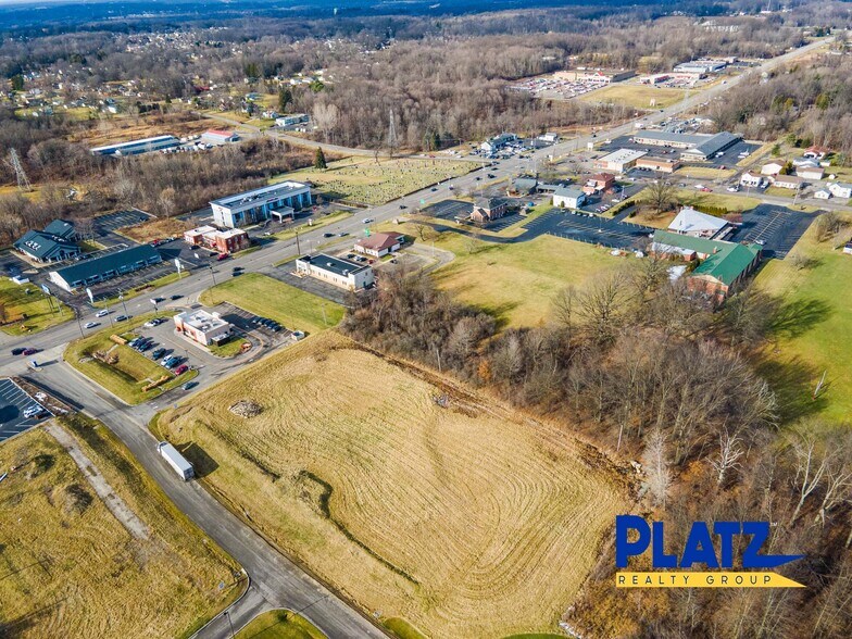 4253 Belmont Ave, Youngstown, OH à vendre - Photo du bâtiment - Image 3 de 6