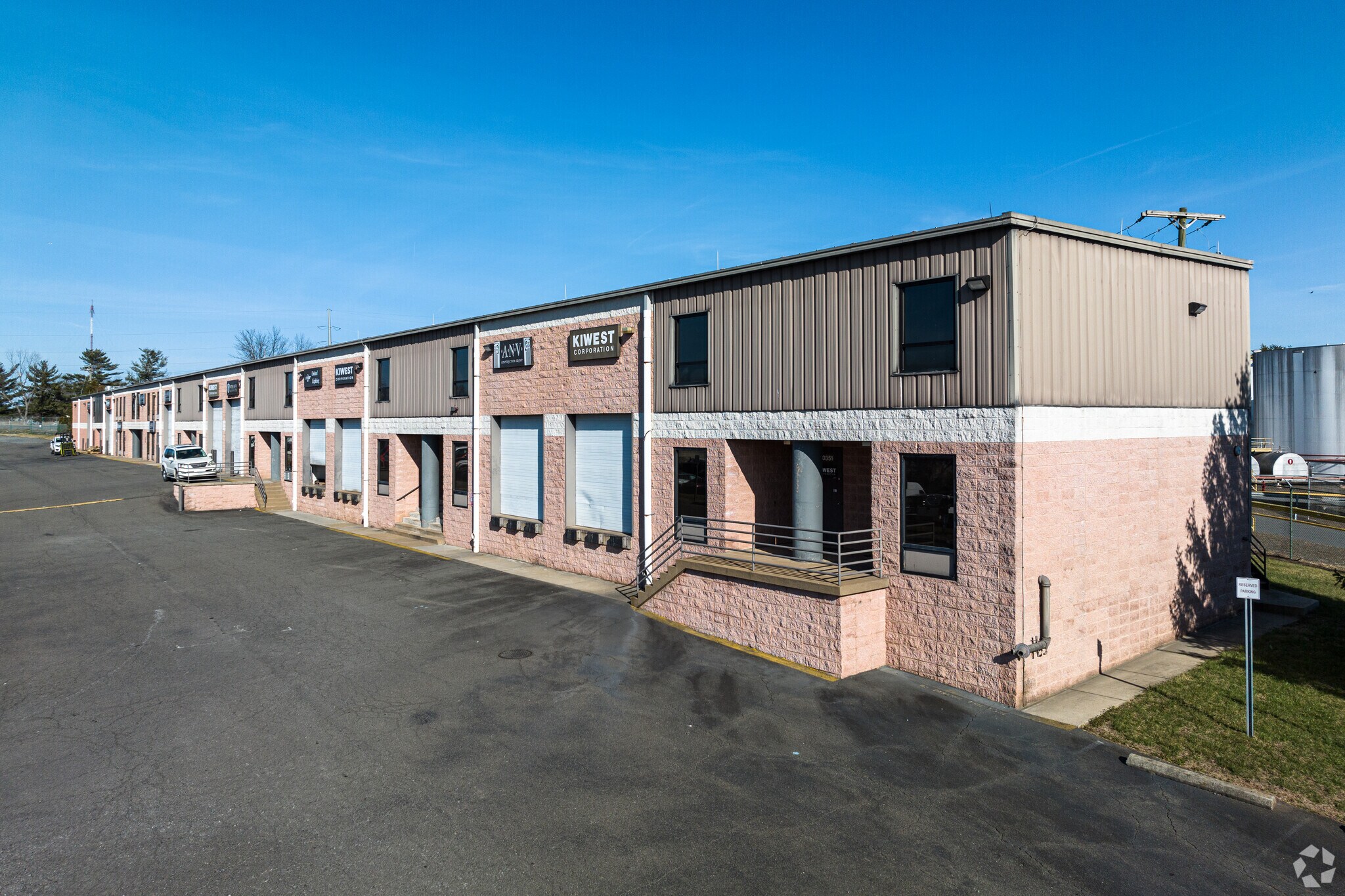 10281 Frosty Ct, Manassas, VA à vendre Photo du bâtiment- Image 1 de 1