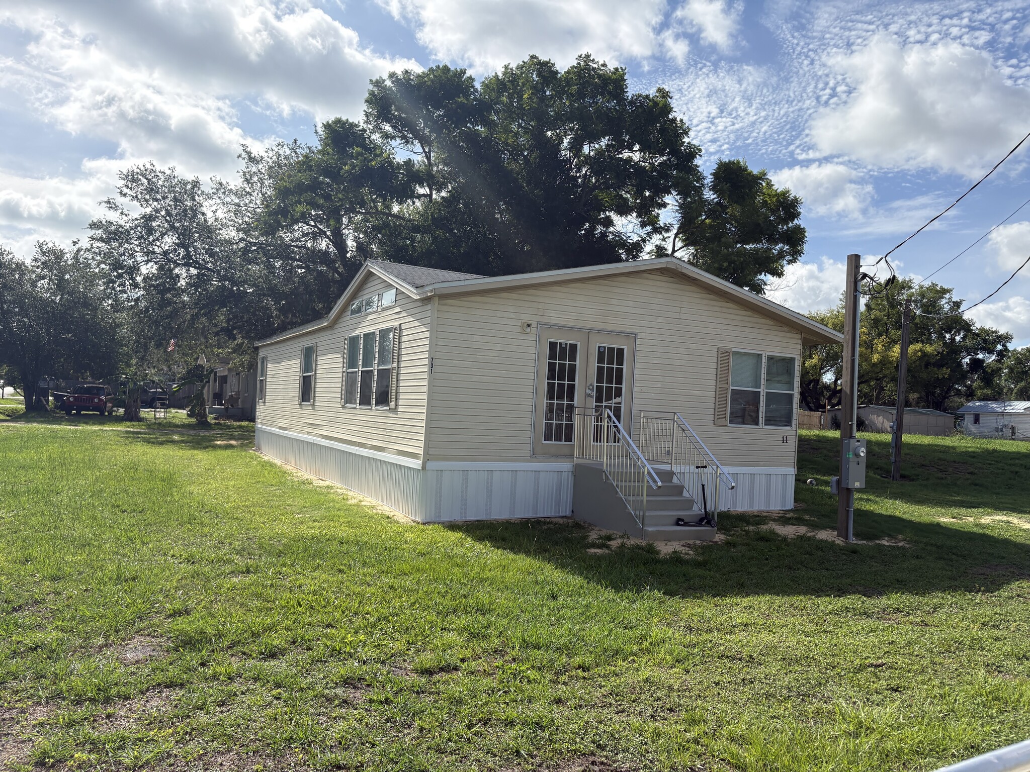 725 N Chestnut Rd, Lakeland, FL à vendre Photo principale- Image 1 de 9