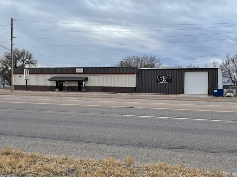 440 Charmony Frontage Rd, Sterling, CO for lease Building Photo- Image 1 of 15