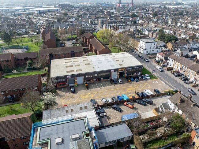 More details for 77-81 Sumner Rd, Croydon - Industrial for Lease