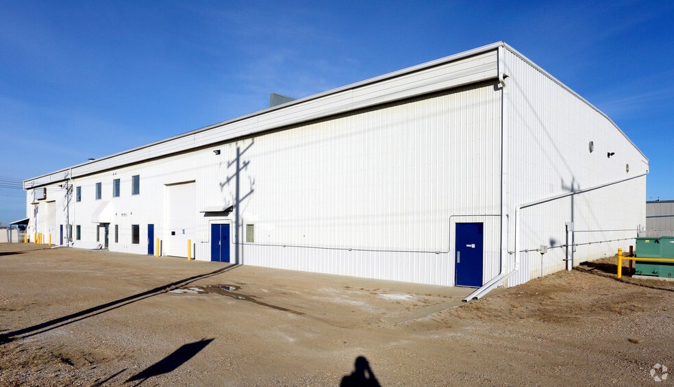 402 22nd Ave, Nisku, AB for sale - Primary Photo - Image 1 of 14