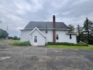 Plus de détails pour 400 N Genesee St, Wittenberg, WI - Bureau à vendre