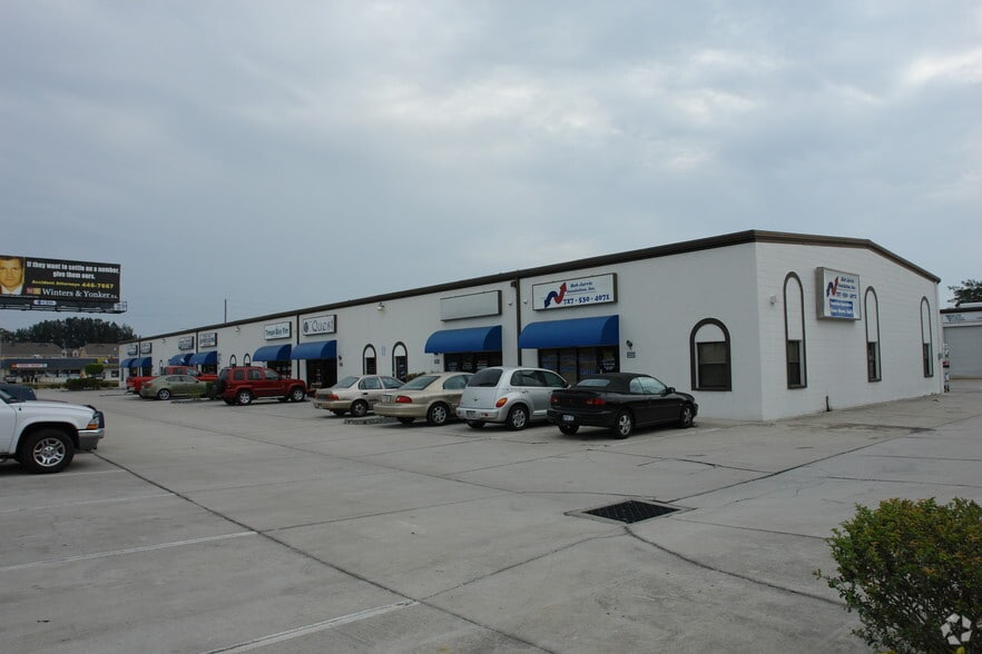 12505 66th St N, Largo, FL for lease - Building Photo - Image 2 of 42
