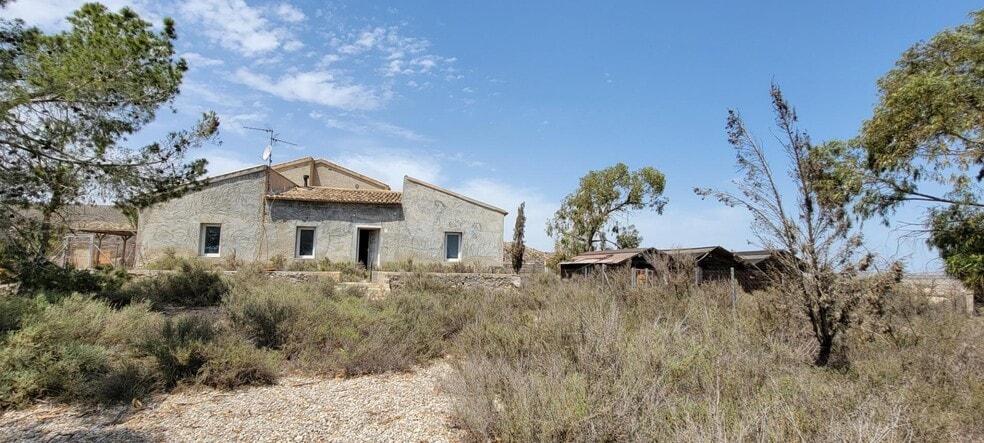 Terrain dans Orihuela, Alicante à vendre - Photo du bâtiment - Image 1 de 44