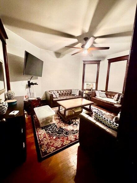58 Caroline Ave, Yonkers, NY à vendre - Photo du bâtiment - Image 3 de 9