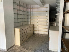 Retail in Madrid, MAD for lease Interior Photo- Image 2 of 8