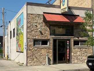 More details for 312 Dewitt St, Portage, WI - Retail for Sale